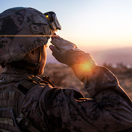 Soldier Soluting Image